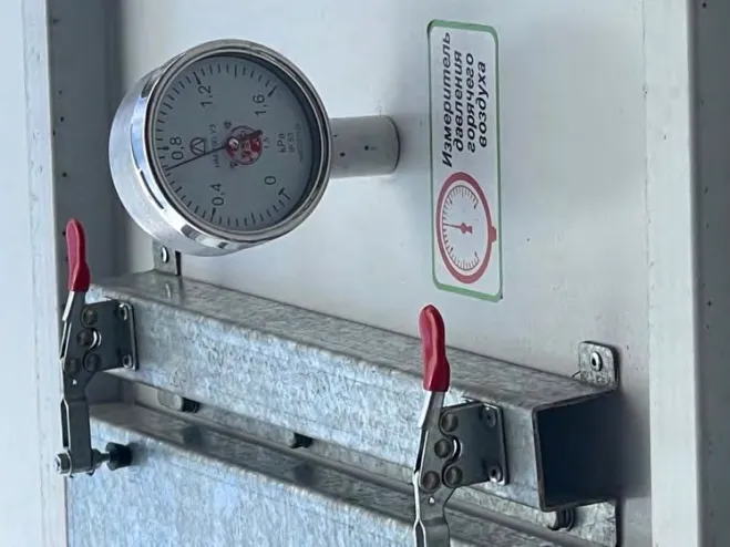 4 датчика температуры продукта + 2 датчика горячего воздуха